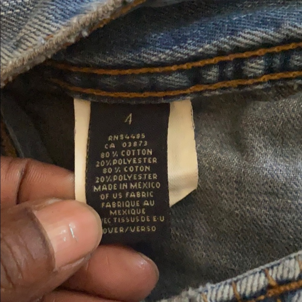 American Eagle- denim shorts good condition - Picture 4 of 5